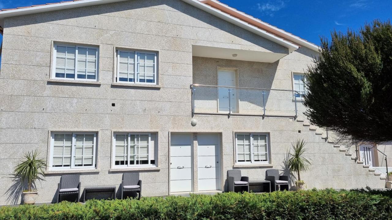 Apartamentos Turisticos Casa Sandra Sanxenxo Exterior foto