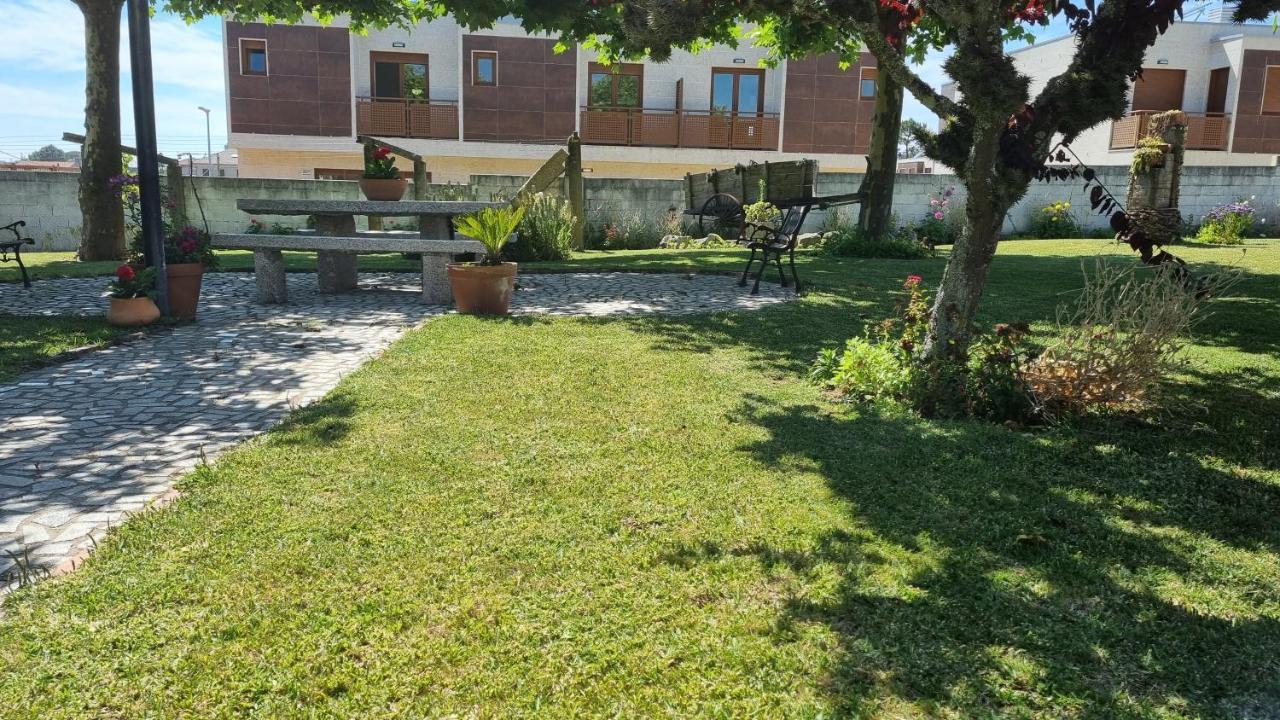 Apartamentos Turisticos Casa Sandra Sanxenxo Exterior foto
